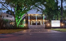 Leopard Tree Lodge